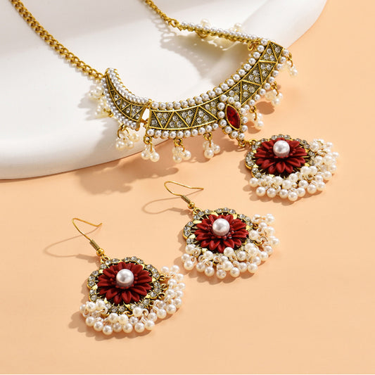 Ethnic-style Pearl Flower Necklace And Earrings Set