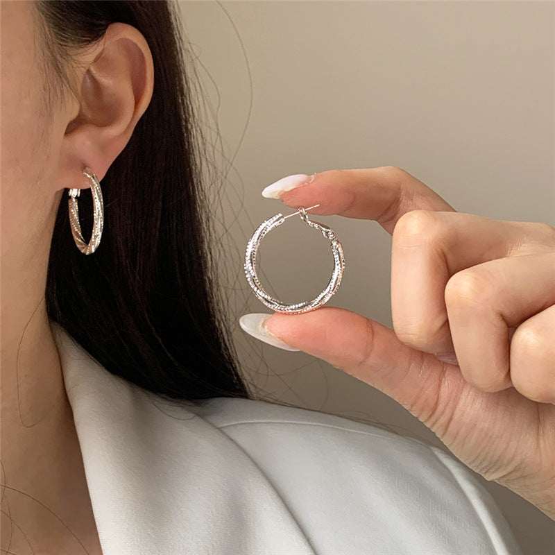 C-shaped Earrings Women's Versatile Hoop Earrings
