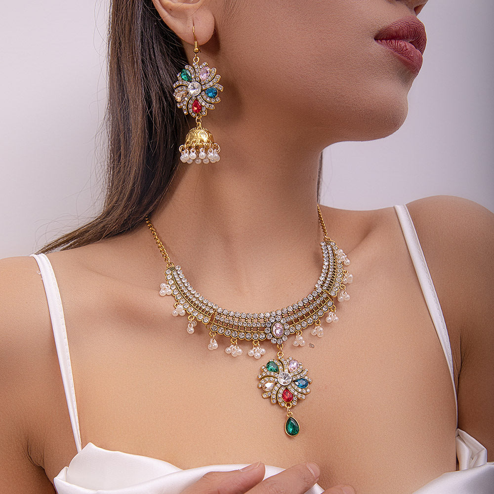 Ethnic-style Pearl Flower Necklace And Earrings Set