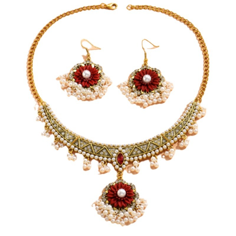 Ethnic-style Pearl Flower Necklace And Earrings Set