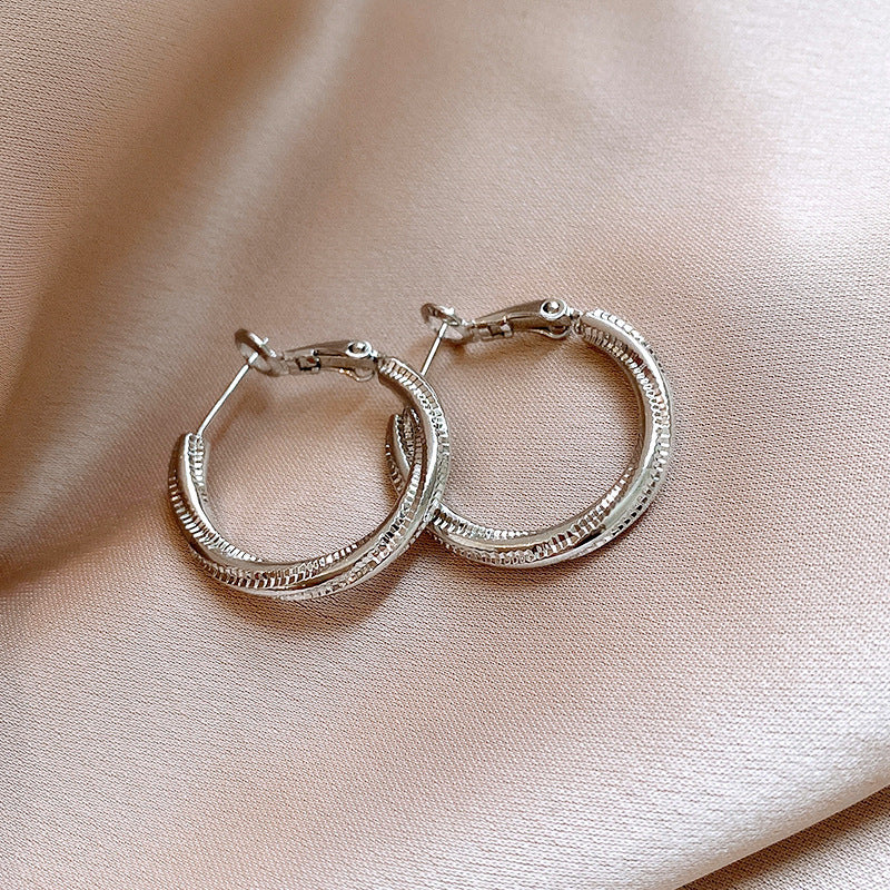 C-shaped Earrings Women's Versatile Hoop Earrings