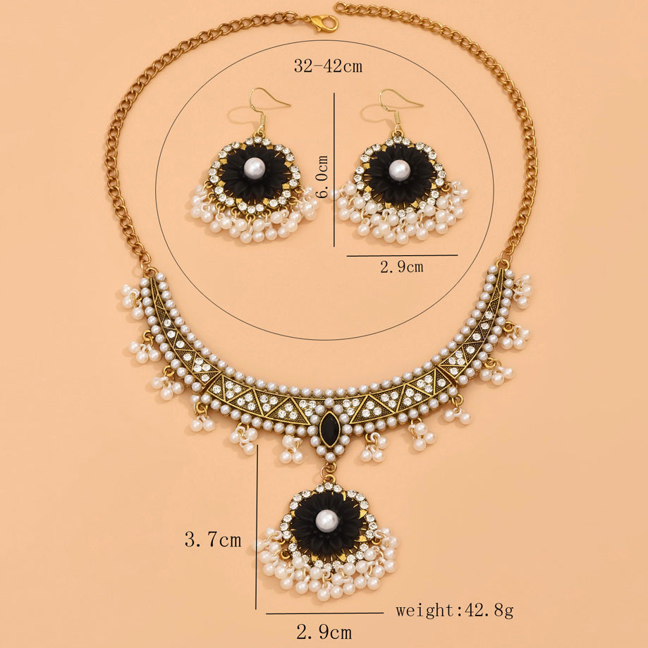 Ethnic-style Pearl Flower Necklace And Earrings Set